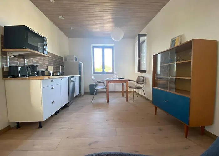 Charmant Appartement Carolles Daire